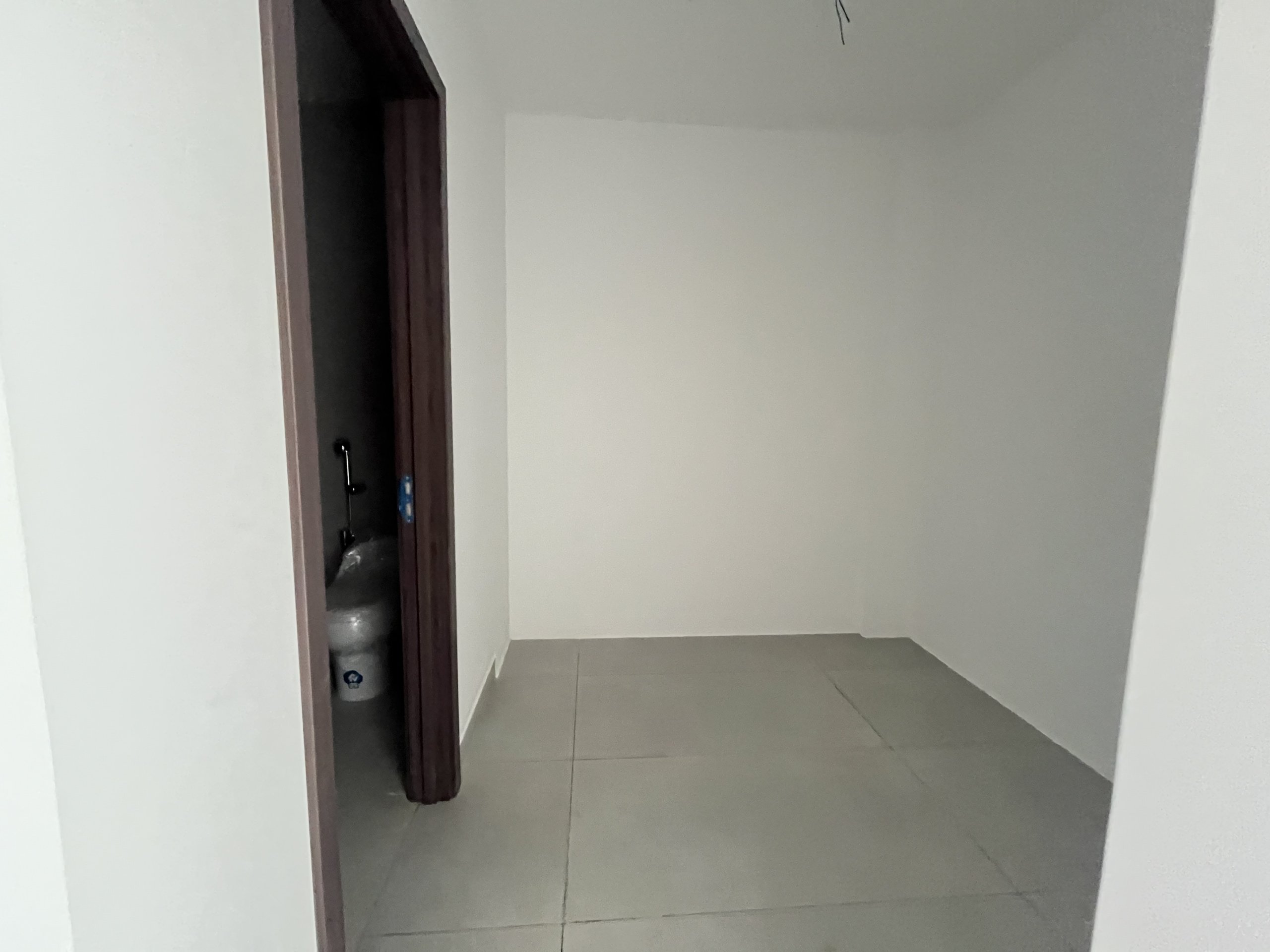 DB-005-005-4